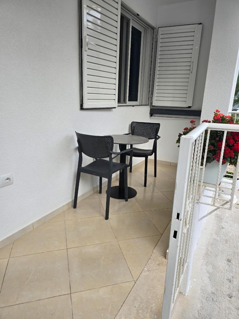סרנדה Aila Apartment מראה חיצוני תמונה