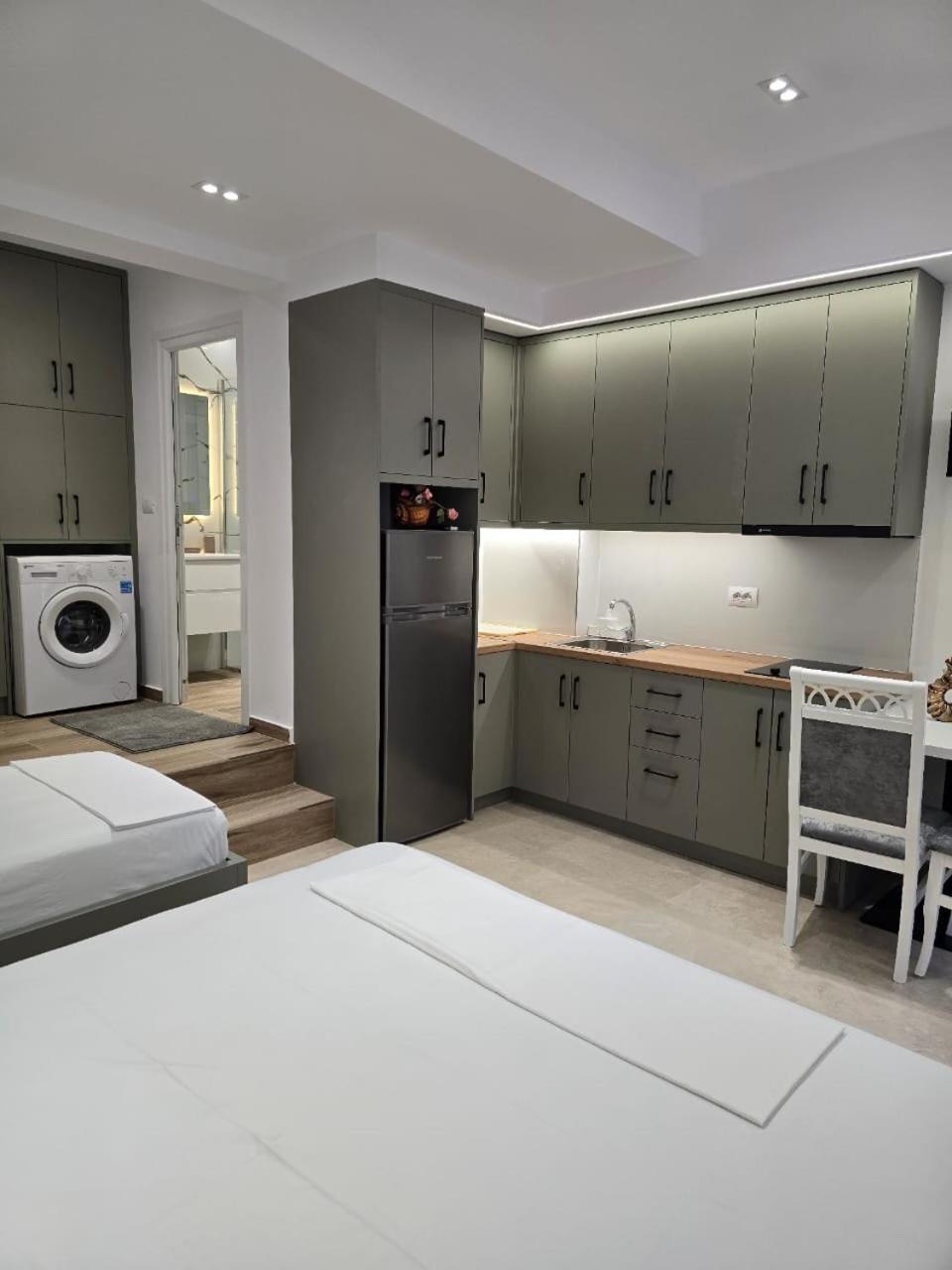 סרנדה Aila Apartment מראה חיצוני תמונה