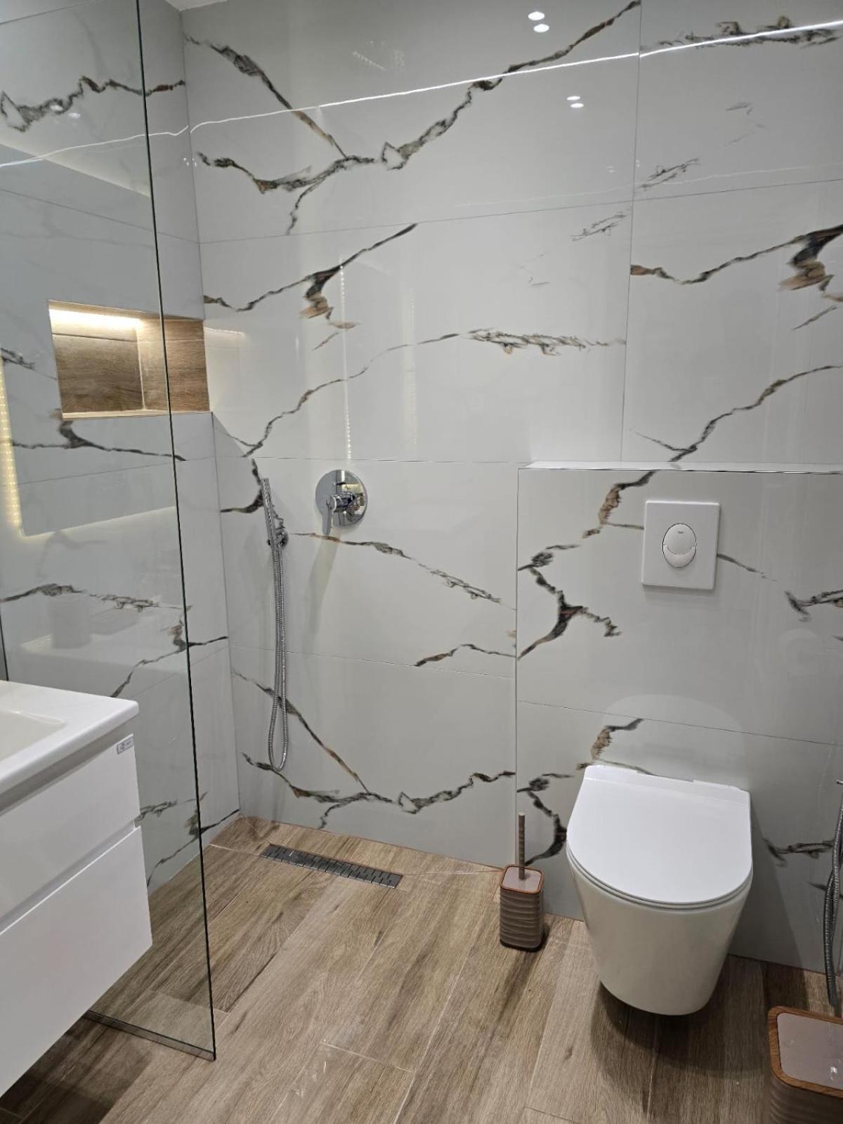 סרנדה Aila Apartment מראה חיצוני תמונה